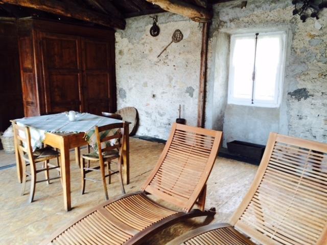 Appartement Dal Picasass House à Madonna Del Sasso Chambre photo